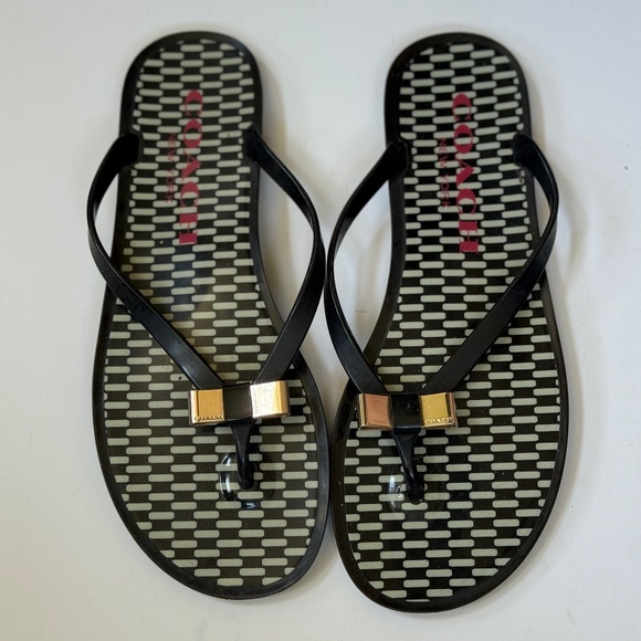 Women's Coach Landon Black Jelly Thong Flip Flop Sandals with Gold Bow, size 8.5 - Picture 8 of 13
